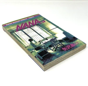 NANA 1st Print Edition vol.1 Ai Yazawa Shueisha Comics Japanese Manga Shojo Beat - Picture 1 of 15
