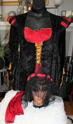 VELVET COLLECTION RENAISSANCE RED/BLACK 4 PC.COUNTESS COSTUME ( SZ: M/L 8-14) - Image 1 of 4