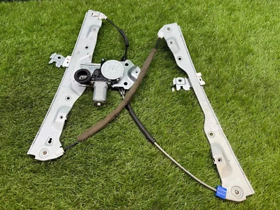 Regulador de ventana de puerta lateral de paso trasero izquierdo Infiniti Q50 2018-22 con motor OEM Foto 1 de 4