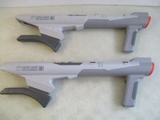 LOT OF 2 SUPER NINTENDO SNES SUPER SCOPE LIGHT GUNS 