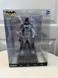 Justice League Batman DC Comic Batman ARTFX+ Statue mit Sockel Maßstab 1:10 - Bild 1 von 6