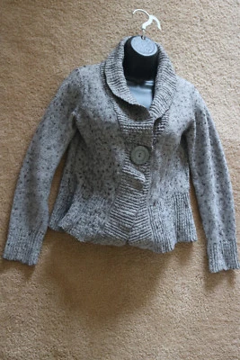 Cárdigan para mujer Dressbarn frente abierto gris talla S pequeño Foto 1 de 4