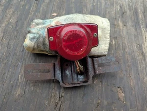 1960'S HONDA CM90 TAIL LIGHT - Picture 1 of 8