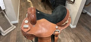 Saddle - Picture 1 of 3