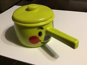 Vintage Tanda Toys Handled Pot,Yellow with Smiley Face, Made in England - Picture 1 of 7