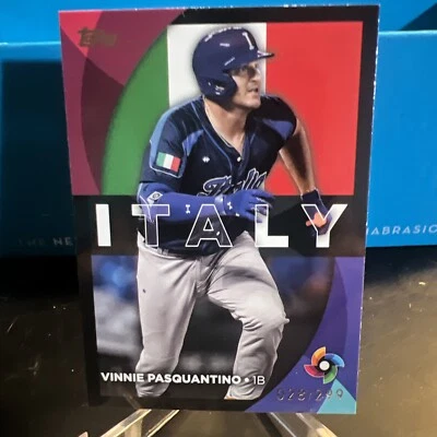 2023 Topps Series Two World Baseball Classic Italy Vinnie Pasquantino Black 028/ - Image 1 of 2