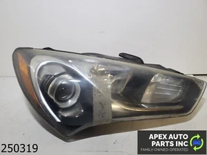 OEM 2014-2016 Hyundai Genesis Coupe 3.8L Right Passenger Headlight Halogen Base - Picture 1 of 8