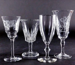 Mismatched Vintage Glassware Sherry Wine Cocktail Glasses Romantic Set of 4 - Picture 1 of 8