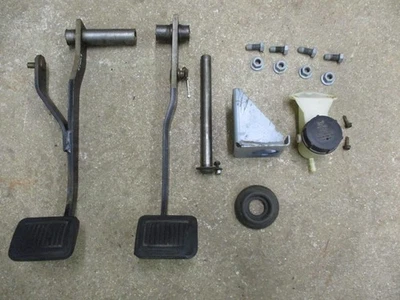 1988-1993 Dodge D150 D250 D350 Truck Clutch pedal Assembly Brake Pedal HYDRAULIC - Image 1 of 4