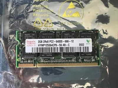 HYNIX 2GB 2RX8 PC2-6400S - 666 - 12 RAM Laptop Memory - Image 1 of 2