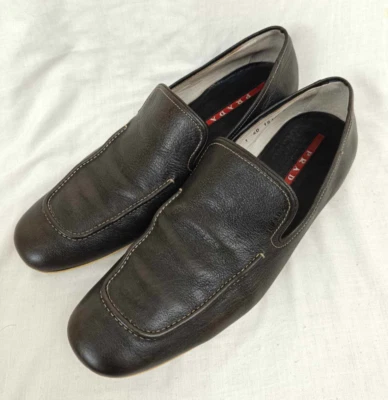 Prada Hombres Zapatos Cuero Vintage Sin Cordones Gris Mocasines Hechos en Italia Talla 9 EU 42 Foto 1 de 4