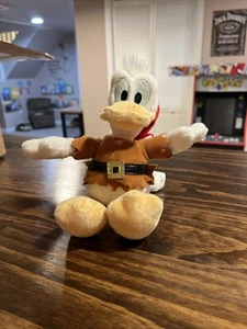 - EXCLUSIVE DISNEY STORE PIRATE DONALD DUCK - BEANBAG PLUSH DOLL - Picture 1 of 6