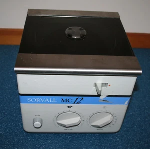 Microcentrífuga Sorvall MC12V con rotor, centrífuga de sobremesa, BUENA UNIDAD DE TRABAJO - Imagen 1 de 7