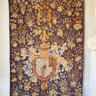Escudo de armas tapiz francés vintage L’Halluin de 4,25 pies x 3 pies escudo borgoña floral Foto 1 de 4