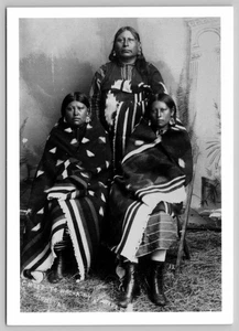 Foto postal de mujeres nativas americanas Wichita por Frontier Originals 1890 - Imagen 1 de 2