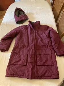 Lands End Polartec Aircore-200 weinroter Wintermantel ~ Damen Medium 10-12 Petite - Bild 1 von 15