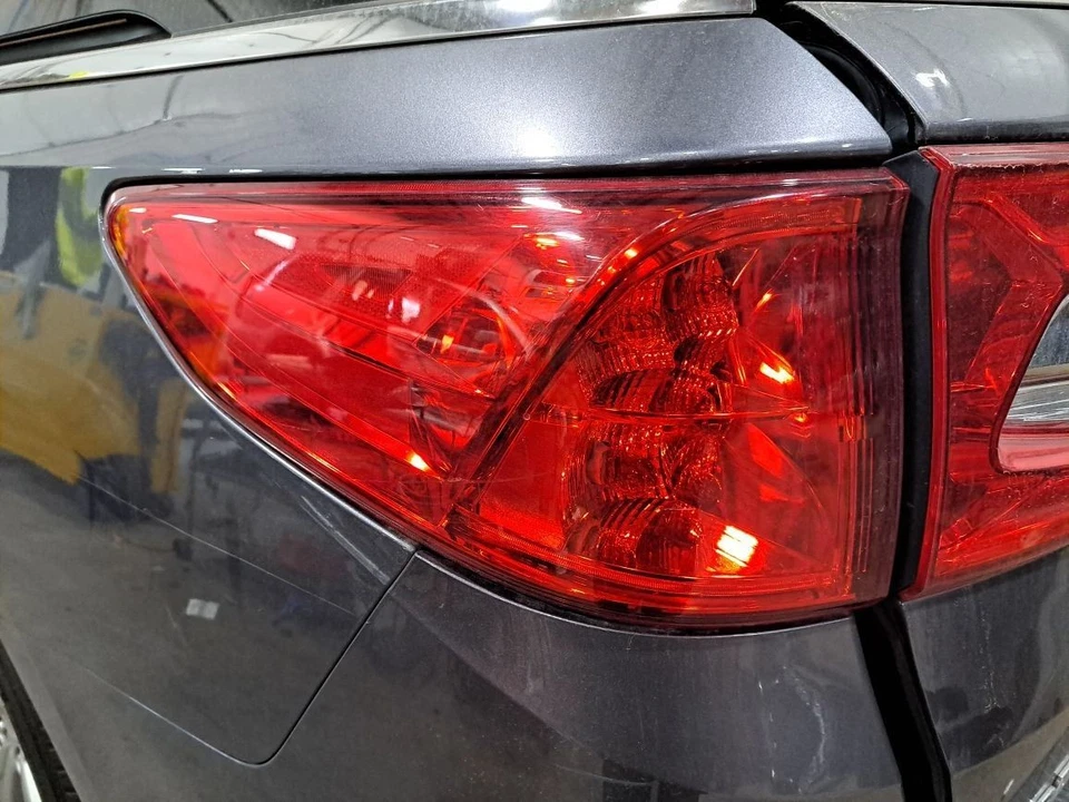 Задний фонарь со стороны водителя 2018 Odyssey Sku #4283881 - Изображение 1 из 4