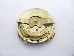 VINTAGE UNIVERSAL MOVEMENT AND DIAL CALIBER 255-A FOR PARTS - Picture 1 of 3