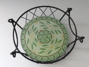 Temptations Glass Trivet & Wire Basket for Bakeware Old World Green - Picture 1 of 4