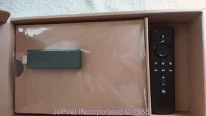 Amazon TV Fire Stick 2. Gen mit Voice Streaming Kit non HDR - Bild 1 von 7