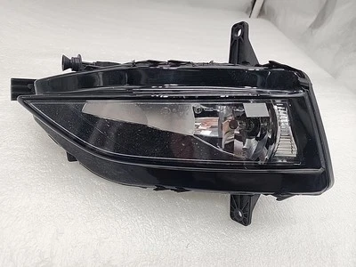 💥2017 2018 Volkswagen Golf / Jetta LH farol de neblina esquerdo do motorista fabricante de equipamento original  - Imagem 1 de 4
