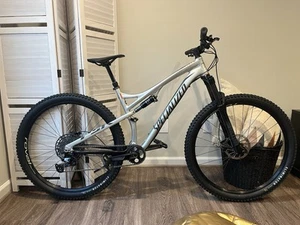 Specialized Epic 29 er size L full suspension - Picture 1 of 3
