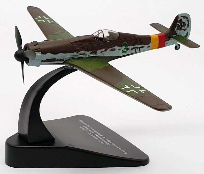 Oxford 1/72 Scale Aircraft AC028 - Focke Wulf Ta 152H-1 April 1945 - Image 1 of 4