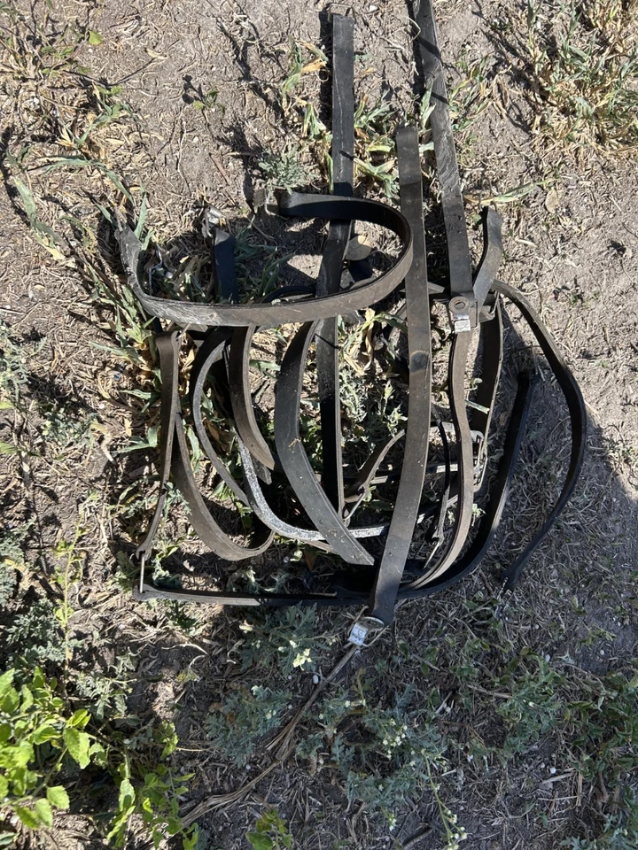 2001 KAWASAKI JET SKI STX 900 Fuel / OIl Tank Strap - Image 1 of 1