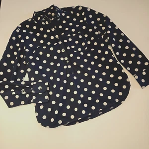 J. Crew ReImagined Damen marineblau weiß gepunktet 3/4 Button Down Shirt Größe 6 - Bild 1 von 11