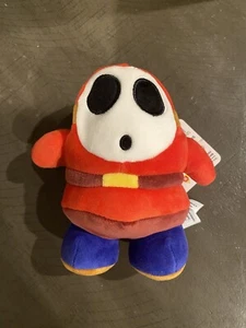 Nintendo Super Mario Shy Guy Personaje Mocchi Peluche Suave Pequeño 6"" Alto - Imagen 1 de 4