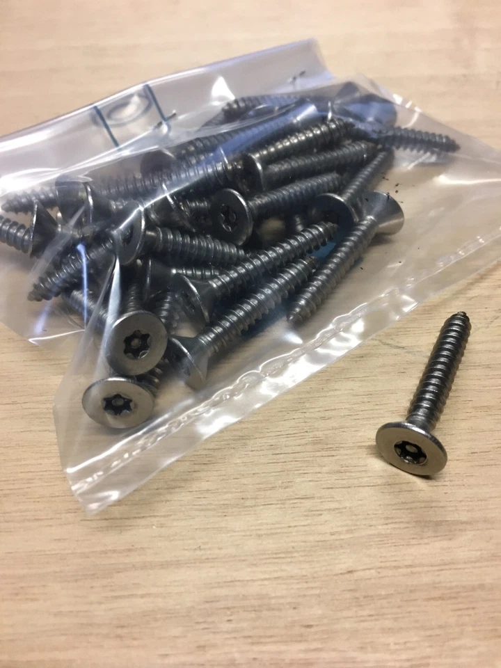 VITE ACCIAIO INOX 4,7x27 TESTA SVASATA PIANA LEGNO PLASTICA CHIAVE TORX T25 30PZ - Immagine 1 di 1