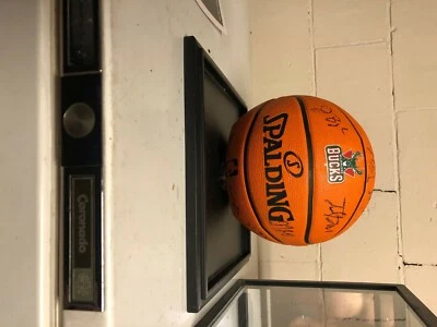Milwaukee bucks 2013 team signed basketball,Certified (sanders, bogut, Jennings) - Image 1 of 4