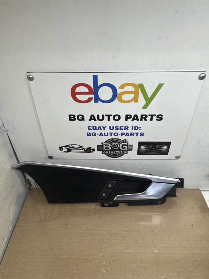 2018-2025 AUDI A5 GENUINE FRONT RIGHT INTERIOR DOOR HANDLE OEM 8W0959522 - Image 1 of 4