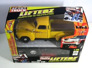 Chevrolet 3100 1950 camioneta deportiva Maisto Lifterz escala 1:25 caja abierta - Imagen 1 de 8