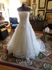 Light Pink Dress Size 12 to Get Married in