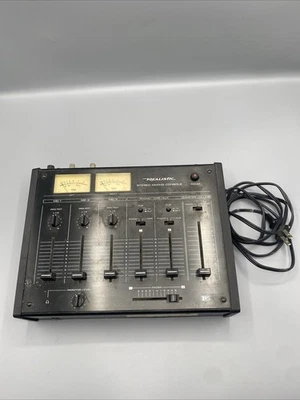 Realistic Mixer 32-1200A Stereo Mixing Console Tested, Powers On Vintage 1980s - Image 1 of 4