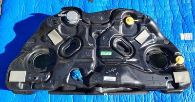 CARGADOR DODGE CHALLENGE CHRYSLER 300 SRT HELLCAT MONTAJE TANQUE GASOLINA 15-23 Foto 1 de 4