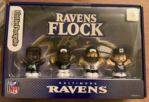 Fisher Price Little People NFL Collector Ravens Flock Baltimore Ravens - Imagen 1 de 6