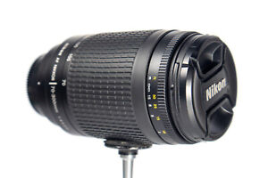 Nikon AF Nikkor 70-300mm f4 G Telephoto Lens - Very Clean and Tested - + Caps