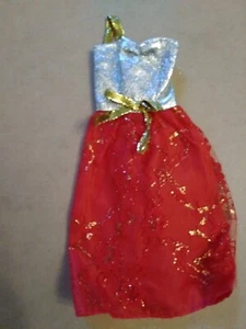 Red/Silver/Gold Barbie Doll Dress NEW out of package - Bild 1 von 1