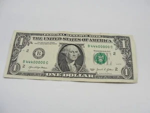ONE DOLLAR BILL WITH UNIQUE SERIAL NUMBER FOR YOUR COLLECTION Z2348 - Picture 1 of 3