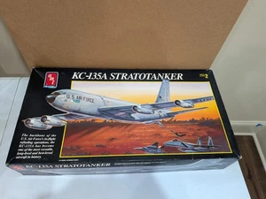 AMT KC-135A Stratotanker Plastic Airplane Model Kit 1:72 Scale - Picture 1 of 20