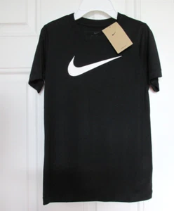 NEW YOUTH BOYS NIKE LEGEND SWOOSH TEE T SHIRT SMALL BLACK - Picture 1 of 3