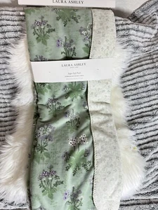 LAURA ASHLEY Green Purple Floral 50"x70" Oversized Reversible Soft Throw Blanket - Picture 1 of 4