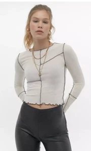 Urban Outfitters Contrast Stitch Layering Cream Top Size XS New Free P&P! - Picture 1 of 2