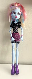 Monster High Abbey Bominable Doll with Bracelet And Shoes - Picture 1 of 13