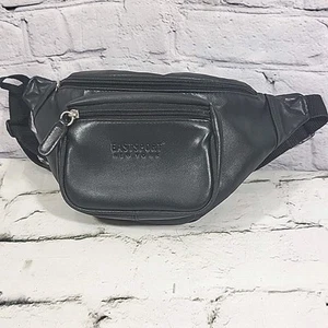 Eastsport New York Black Vegan Leather Fanny Pack Belted Waist Travel Bag - Picture 1 of 8