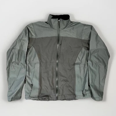 Arc’teryx Women’s GORE-TEX Windbreaker Jacket - Full Zip - Gray - Size M - Image 1 of 4