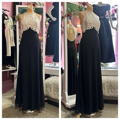 Maxi Vestido de Noche Formal Vintage Años 90 Blanco Negro Encaje Halter Espalda Abierta Baile de graduación S/M Foto 1 de 4