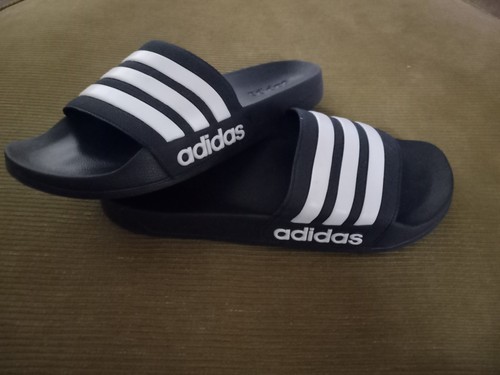 Sandali uomo Adidas slip in taglia 12 blu navy bianco righe nuovi senza etichette o scatola